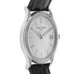 Patek Philippe Calatrava 5296G-010 (2016) - Silver dial 38 mm White Gold case (5/7)