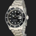 Rolex Submariner Date 16610 (2002) - Zwart wijzerplaat 40mm Staal (1/8)