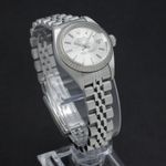 Rolex Lady-Datejust 79174 (2000) - Zilver wijzerplaat 26mm Staal (6/7)