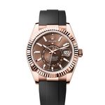 Rolex Sky-Dweller 336235 (2024) - Bruin wijzerplaat 42mm Roségoud (1/1)