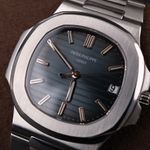 Patek Philippe Nautilus 5711 (2009) - Blue dial 40 mm Steel case (8/8)