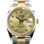 Rolex Datejust 36 126233 (2022) - Champagne wijzerplaat 36mm Staal (1/8)