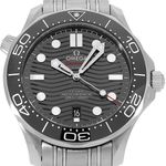 Omega Seamaster Diver 300 M 210.30.42.20.01.001 (2021) - Black dial 42 mm Steel case (1/3)
