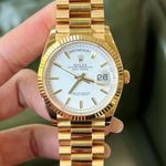 Rolex Day-Date 128238 (2025) - Pearl dial 43 mm Yellow Gold case (2/3)