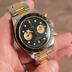 Tudor Black Bay Chrono 79363N (2023) - Black dial 41 mm Gold/Steel case (7/8)