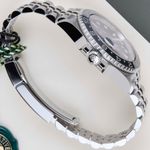 Rolex GMT-Master II 126710GRNR (2025) - Black dial 40 mm Steel case (7/8)