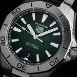 TAG Heuer Aquaracer WBP2115.BA0627 (2025) - Green dial 40 mm Steel case (3/7)