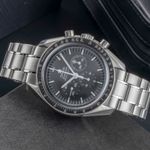 Omega Speedmaster Professional Moonwatch 311.30.42.30.01.005 - (2/8)
