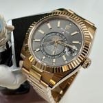 Rolex Sky-Dweller 326235 (2021) - Grey dial 42 mm Rose Gold case (1/8)