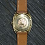 Omega Constellation 168.009 (Unknown (random serial)) - Silver dial 35 mm Yellow Gold case (3/8)