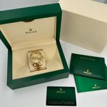 Rolex Day-Date 40 228238 (2024) - Champagne dial 40 mm Yellow Gold case (2/8)