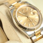 Rolex Datejust 41 126333 (2019) - Champagne wijzerplaat 41mm Goud/Staal (3/8)