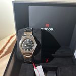 Tudor Ranger 79950 (2024) - Zwart wijzerplaat 39mm Staal (5/8)