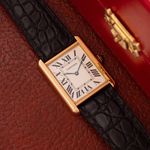 Cartier Tank Solo W1018855 (Onbekend (willekeurig serienummer)) - Zilver wijzerplaat 27mm Geelgoud (1/8)