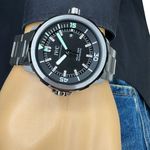 IWC Aquatimer Automatic IW328803 (2024) - Zwart wijzerplaat 42mm Staal (7/8)