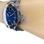 Oris Aquis Date 01 400 7769 6355-07 8 22 09PEB (2022) - Blauw wijzerplaat 42mm Staal (4/8)