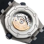 Audemars Piguet Royal Oak Offshore Diver 15710ST.OO.A010CA.01 (Onbekend (willekeurig serienummer)) - Wit wijzerplaat 42mm Staal (6/6)