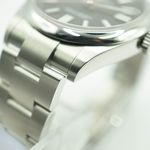 Rolex Oyster Perpetual 41 134300 (2025) - Black dial 41 mm Steel case (6/8)