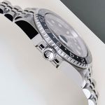 Rolex GMT-Master II 126710GRNR (2025) - Black dial 40 mm Steel case (8/8)