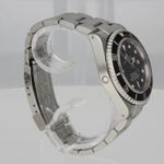 Rolex Sea-Dweller 4000 16600 (2003) - Black dial 40 mm Steel case (5/8)
