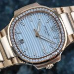Patek Philippe Nautilus 7118/1200R-001 (2024) - Silver dial 35 mm Rose Gold case (4/6)