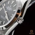 Rolex Explorer 124270 (2022) - Black dial 36 mm Steel case (3/8)