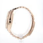 Rolex Sky-Dweller 336935 (2025) - 42mm Roségoud (3/6)