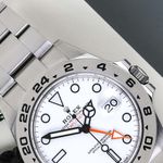 Rolex Explorer II 226570 (2021) - 42 mm Steel case (3/8)