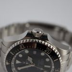 Rolex Sea-Dweller Deepsea 116660 (2017) - Zwart wijzerplaat 44mm Staal (8/8)