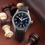 IWC Pilot Mark IW327003 (2018) - Brown dial 40 mm Steel case (1/8)