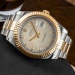 Rolex Datejust II 116333 (Unknown (random serial)) - Silver dial 41 mm Gold/Steel case (2/8)