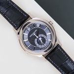Patek Philippe Annual Calendar 5205G-010 (2017) - Black dial 40 mm White Gold case (1/8)