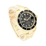 Rolex Submariner Date 16618 (2001) - Black dial 40 mm Yellow Gold case (3/5)