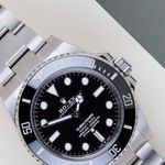 Rolex Submariner No Date 124060 - (3/8)