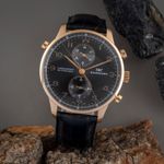 IWC Portuguese Chronograph IW371210 (Unknown (random serial)) - Black dial 41 mm Rose Gold case (1/8)