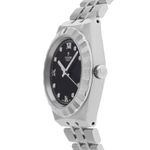 Tudor Royal 28400 (2025) - Black dial 34 mm Steel case (4/7)