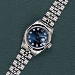 Rolex Lady-Datejust 79174 (2001) - Blue dial 26 mm Steel case (2/8)