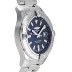 Breitling Avenger A17318101B1A1 (2023) - Black dial 43 mm Steel case (7/8)