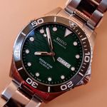 Mido Ocean Star M042.430.11.091.00 (2025) - Green dial 43 mm Steel case (1/8)