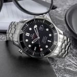 Omega Seamaster Diver 300 M 212.30.41.20.01.002 (2008) - Black dial 41 mm Steel case (2/8)
