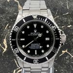 Rolex Sea-Dweller 16660 (1987) - Black dial 40 mm Steel case (2/8)