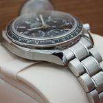 Omega Speedmaster Racing 326.30.40.50.01.001 (2025) - Zwart wijzerplaat 40mm Staal (6/8)