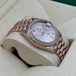 Rolex Day-Date 228345RBR (2024) - Pink dial 40 mm Rose Gold case (6/10)