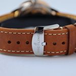 Breitling Superocean Heritage U10370 (2025) - 42 mm Gold/Steel case (5/8)