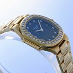 Patek Philippe Nautilus 4700 (1990) - Black dial 27 mm Yellow Gold case (6/10)