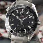 Omega Seamaster Planet Ocean 222.30.42.20.01.001 (2010) - Zwart wijzerplaat 42mm Staal (3/8)