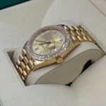 Rolex Day-Date 40 228398TBR (2022) - Champagne wijzerplaat 40mm Geelgoud (5/8)