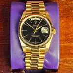 Rolex Day-Date 36 18038 (1983) - Black dial 36 mm Yellow Gold case (3/5)