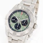 Breitling Avenger AB0147101L1A1 (2025) - Groen wijzerplaat 44mm Staal (1/8)