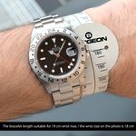Rolex Explorer II 16570 (2004) - 40 mm Steel case (2/8)